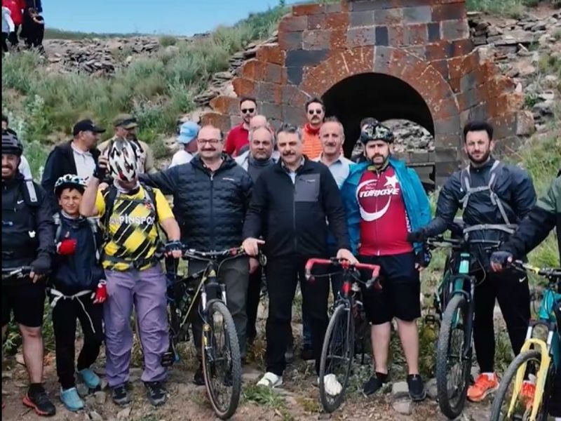 “Tarihe Pedallıyoruz” Etkinliği Çobandede Tabyası’nda Gerçekleştirildi