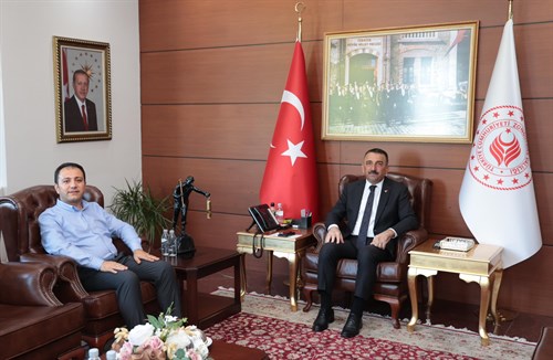 Cumhuriyet Savcısı Halil İbrahim Adam, Vali Osman Hacıbektaşoğlu’na Veda Ziyaretinde Bulundu