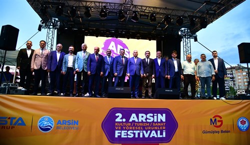 Vali Yıldırım, Arsin Kültür ve Turizm Festivaline Katıldı