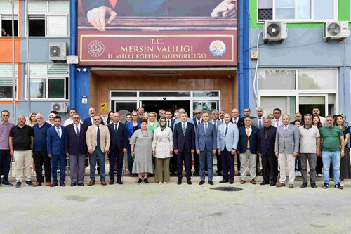 VALİMİZ SAYIN ATİLLA TOROS BAŞKANLIĞINDA, İL MİLLÎ EĞİTİM MÜDÜRLÜĞÜNDE DEĞERLENDİRME VE KOORDİNASYON TOPLANTISI GERÇEKLEŞTİRİLDİ