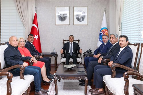 VALİMİZ SAYIN ATİLLA TOROS, TÜRKİYE BAROLAR BİRLİĞİ (TBB) BAŞKANI AV. RAMİZ ERİNÇ SAĞKAN VE BERABERİNDEKİ HEYET İLE GÖRÜŞTÜ