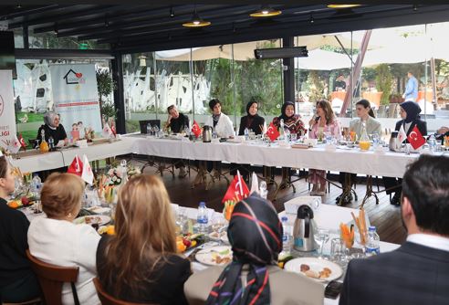 Toplumun En Güçlü Temeli Sevgiyle Büyüyen Çocuklardır