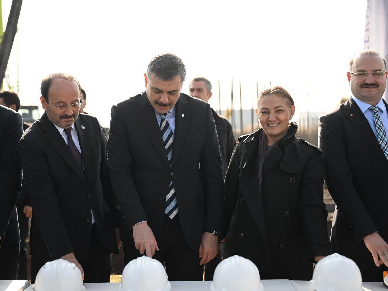 Vali Mustafa Çiftçi, ETÜ Spor Bilimleri Fakültesi Yeni Eğitim Binası Temel Atma Törenine Katıldı