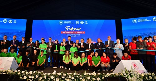 Çarşıbaşı Millet Bahçesi Bakan Kurum ve Vali Yıldırım’ın Katılımıyla Hizmete Açıldı