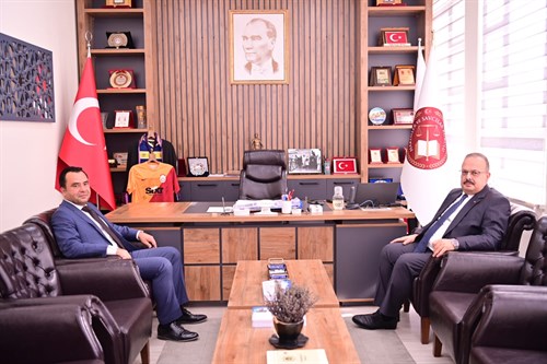 Valimiz Yakup Canbolat  Adli Yıl Açılışı Dolayısıyla Adli Yargı Adalet Komisyonu Başkanı Önder Kürşad Mutlu'yu Ziyaret Etti
