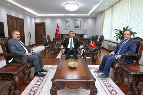 VALİMİZ SAYIN ATİLLA TOROS, İÇİŞLERİ BAKANLIĞI BAKAN DANIŞMANI AHMET YAVUZ KARACA İLE GÖRÜŞTÜ