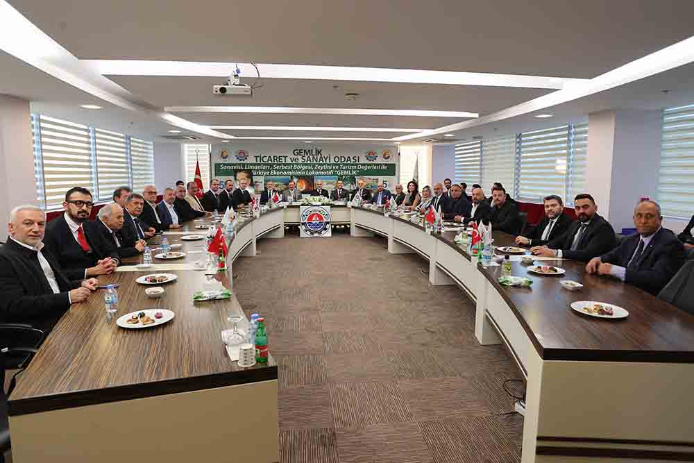 Vali Ayyıldız ve TOBB Başkanı Hisarcıklıoğlu’ndan Gemlik Ticaret ve Sanayi Odası’na Ziyaret