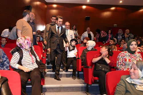 “BİR ÇOCUK GÜLSÜN, DÜNYA GÜLSÜN”