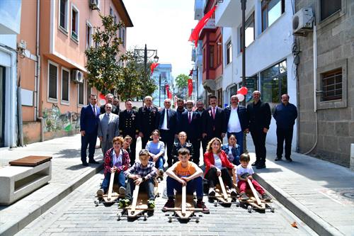 Vali Yıldırım, Geçmişe Kısa Bir Yolculuk” Programına Katıldı