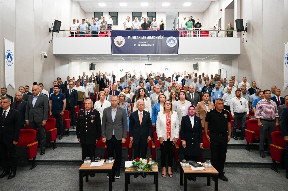 Vali Turan, Muhtarlar Akademisi Eğitimi açılış programına katıldı…