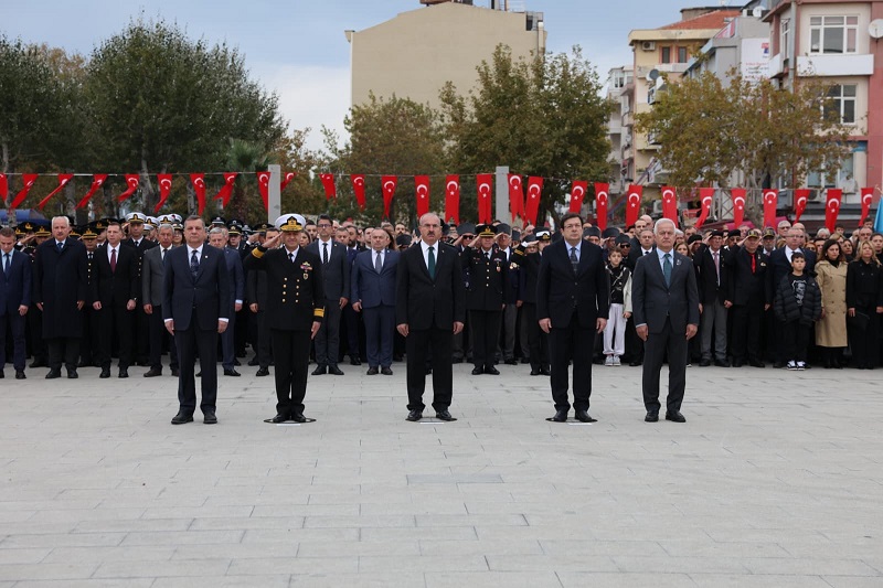 Gazi Mustafa Kemal ATATÜRK Saygı ve Minnetle Anıldı