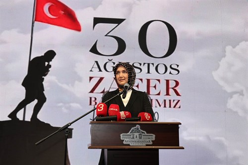 Vali Yiğitbaşı 30 Ağustos Zafer Bayramı Kabul Töreni’nde Konuklarını Ağırladı