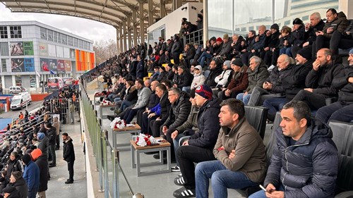 Vali Hacıbektaşoğlu Zonguldakspor - Kahramanmaraş İstiklalspor Maçını Tribünden Takip Etti