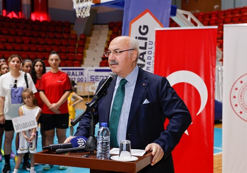 Vali Köşger Gençlik Ve Spor Bakanlığı Anadolu Yıldızlar Ligi 2025 Basketbol Türkiye Birinciliği Açılış Programına Katıldı