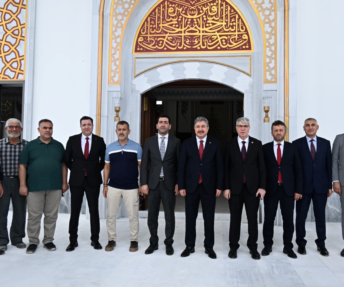 Vali Yılmaz, Yapımı Devam Eden Cebelibereket Şehitlik Camii İnşaatında İncelemelerde Bulundu
