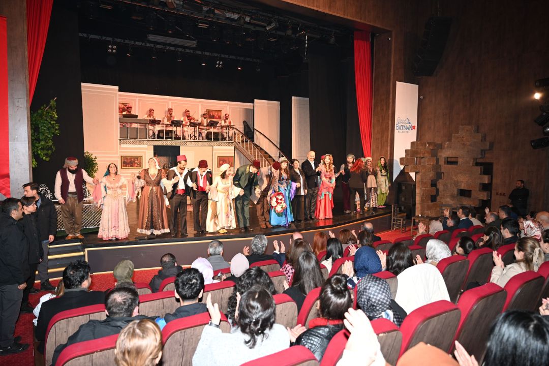 “Aşkın Sen Hali” Batman’da Sanatseverlerle Buluştu