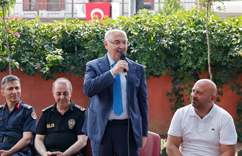 Vali Köşger’den Akkapı Kültür Yardımlaşma Ve Eğitim Derneğine Ziyaret
