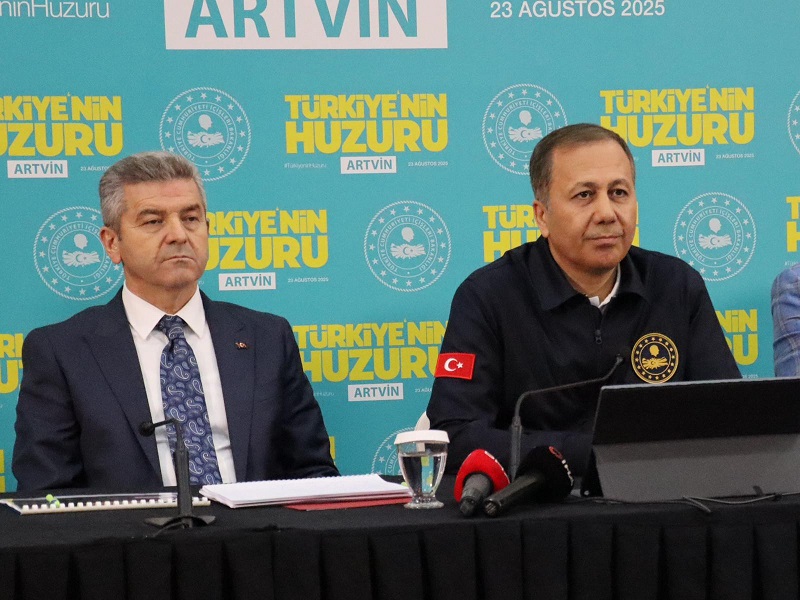 İçişleri Bakanımız Sayın Ali Yerlikaya Başkanlığında “Türkiye’nin Huzuru Toplantısı” Artvin’de Gerçekleştirildi