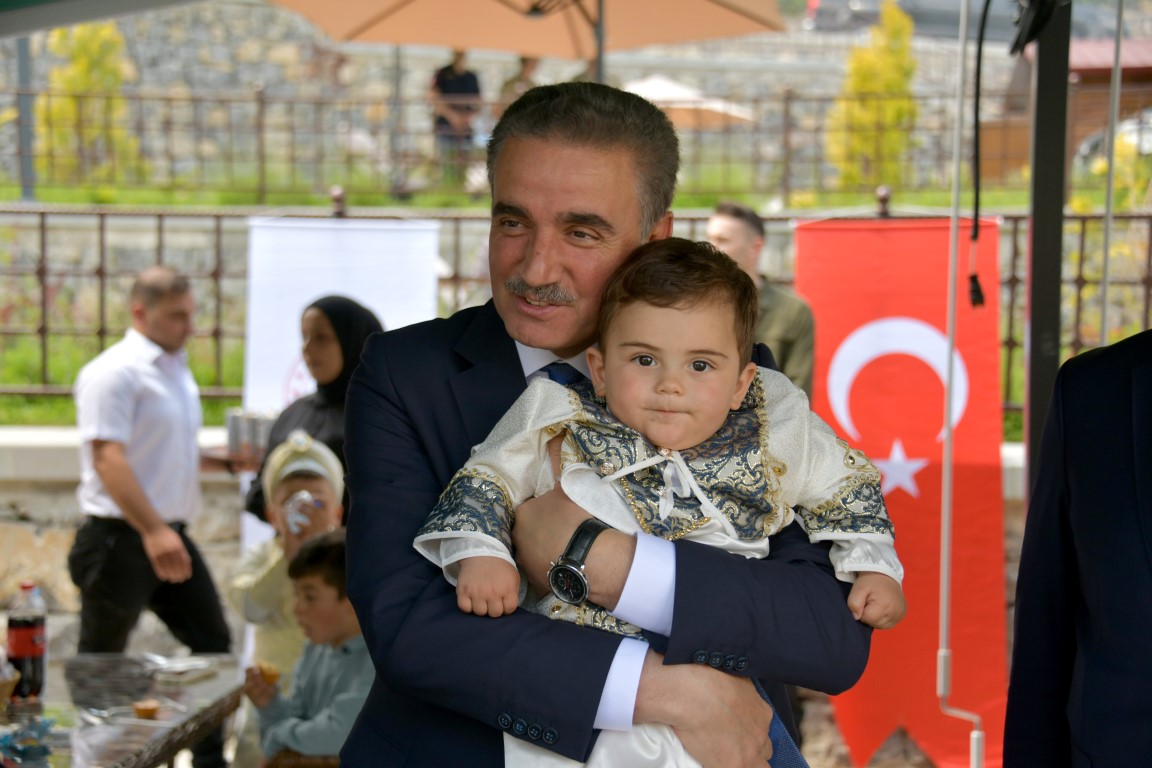 Valimiz Aydın Baruş Sünnet Şölenine Katıldı