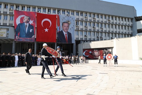 Ulu Önder Gazi Mustafa Kemal Atatürk’ün Zonguldak’a Teşriflerinin 94. Yıl Dönümü, Düzenlenen Törenlerle Kutlandı