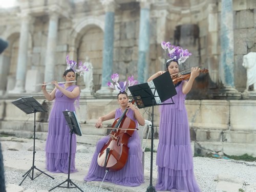 DOĞAFEST’İN MİSTİK DURAĞI: SAGALASSOS’TA “ANTİK ÇAĞDA TÜTSÜ KÜLTÜRÜ” SÖYLEŞİSİ