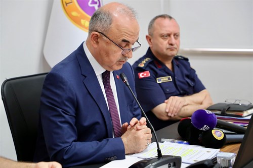 Vali Erol, “Şehrimizin Huzuru İçin Canla Başla Çalışıyoruz”