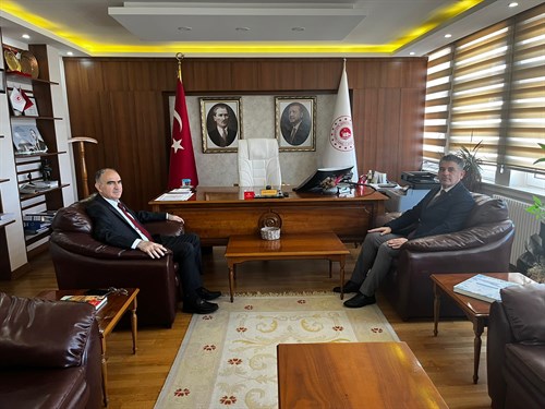 Vali Özkan, Çevre, Şehircilik ve İklim Değişikliği İl Müdürlüğü Çalışmalarını Değerlendirdi