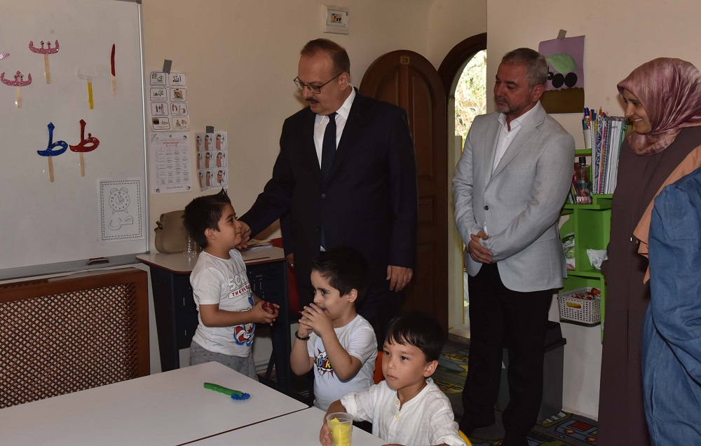 Valimiz Yakup Canbolat, Nasuh Paşa Külliyesi Camii Yaz Kur’an Kurslarını Ziyaret Etti