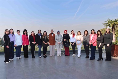 Ayyıldız Hanımefendi Basın Mensuplarıyla Bir Araya Geldi