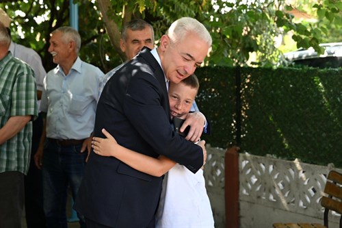 Vali Turan, Oklalı Köyünü ziyaret etti…