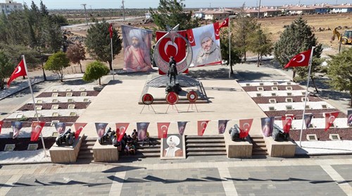 24 Ağustos Mercidâbık Zaferi’ nin 509. ve Fırat Kalkanı Harekâtı’ nın 9. Yıl Dönümü Anma Töreni Yavuzlu Köyü’nde gerçekleştirildi