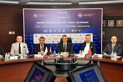 VALİMİZ SAYIN ATİLLA TOROS BAŞKANLIĞINDA, MERSİN EKONOMİ ZİRVESİ DEĞERLENDİRME TOPLANTISI GERÇEKLEŞTİRİLDİ