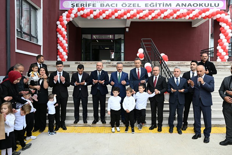 Valimiz Sayın Hüseyin Aksoy, Şerife Bacı Özel Eğitim Anaokulu’nda Açılış Kurdelesini Kesti, Öğrencilerle Buluştu