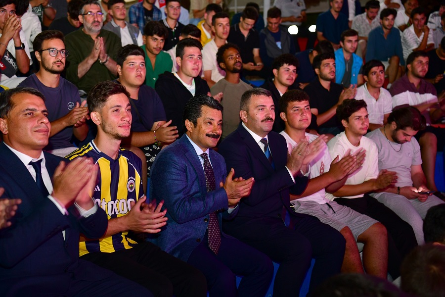 Valimiz Gençlerle Buluştu