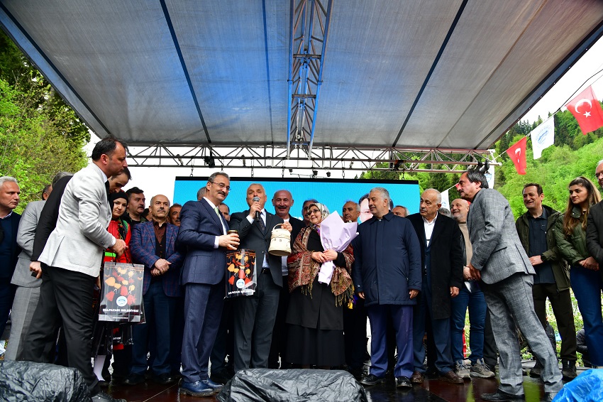 Vali Yıldırım 30.  Acısu Hıdırellez Kültür ve Bahar Bayramı Şenliği'ne Katıldı 
