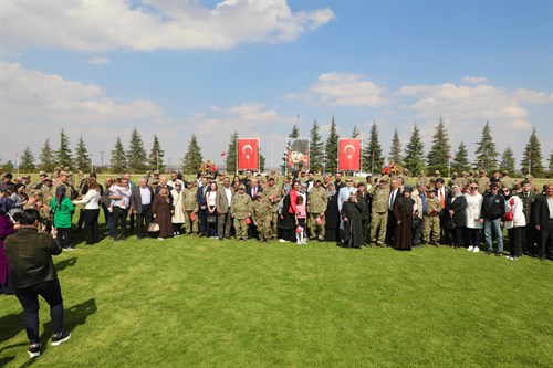 Valimiz İbrahim Akın, 2025 Yılı Temsili Askerlik Uygulaması Tören Programına Katıldı