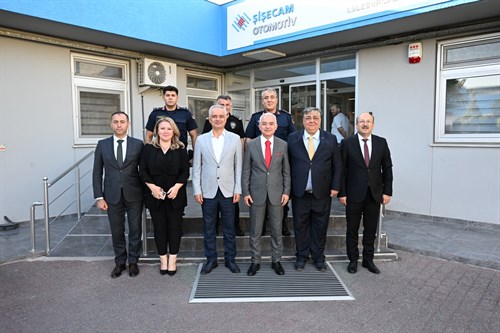 Vali Turan, Türkiye Şişe ve Cam Fabrikaları A.Ş. bünyesindeki Şişecam Otomotiv ve Şişecam Düzcam Fabrikaları’nı ziyaret etti…