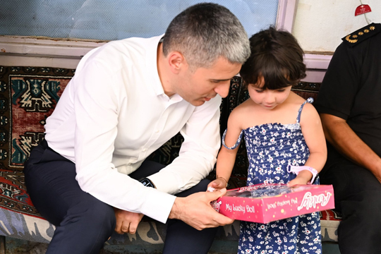 Vali Dr. Naci Aktaş’tan Ayakkabıcılar Çarşısı Esnafına Ziyaret