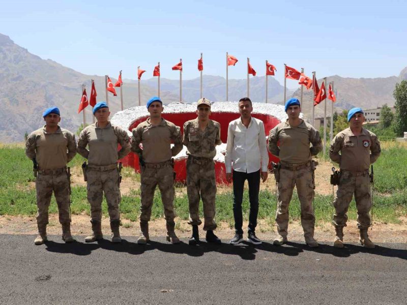 Yılmaz’ın Jandarma Olma Hayali Hakkari İl Jandarma Komutanlığı Sayesinde Gerçekleşti