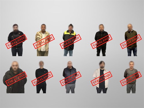 Bakanımız Sayın Ali Yerlikaya: ''Kırmızı Bültenle ve Ulusal Seviyede Aranan 10 Suçlu Türkiye'ye Getirildi''