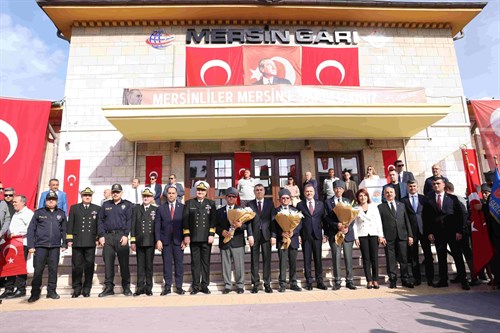 CUMHURİYETİMİZİN KURUCUSU GAZİ MUSTAFA KEMAL ATATÜRK’ÜN, MERSİN’E GELİŞİNİN 102. YIL DÖNÜMÜ VESİLESİYLE DÜZENLENEN PROGRAM KARŞILAMA TÖRENİYLE BAŞLADI