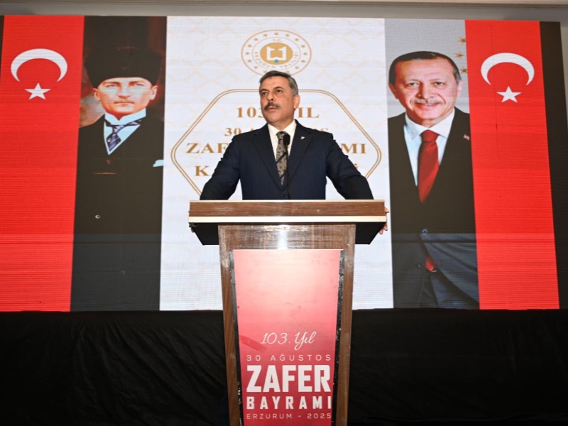 Erzurum’da 30 Ağustos Zafer Bayramı Resepsiyonu Düzenlendi