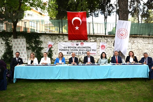 Şiir ve Melodiyle Nesilden Nesile Birlikteyiz!