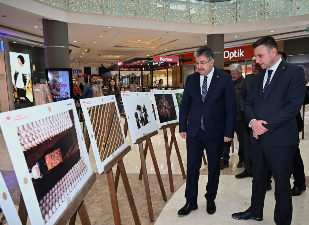 14’üncü Tarım, Orman ve İnsan Fotoğraf Sergisi Park 328 AVM'de Açıldı