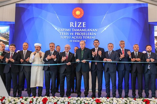 Cumhurbaşkanımız Sayın Recep Tayyip Erdoğan Rize'de Toplu Açılış ve Temel Atma Töreni'ne katıldı.
