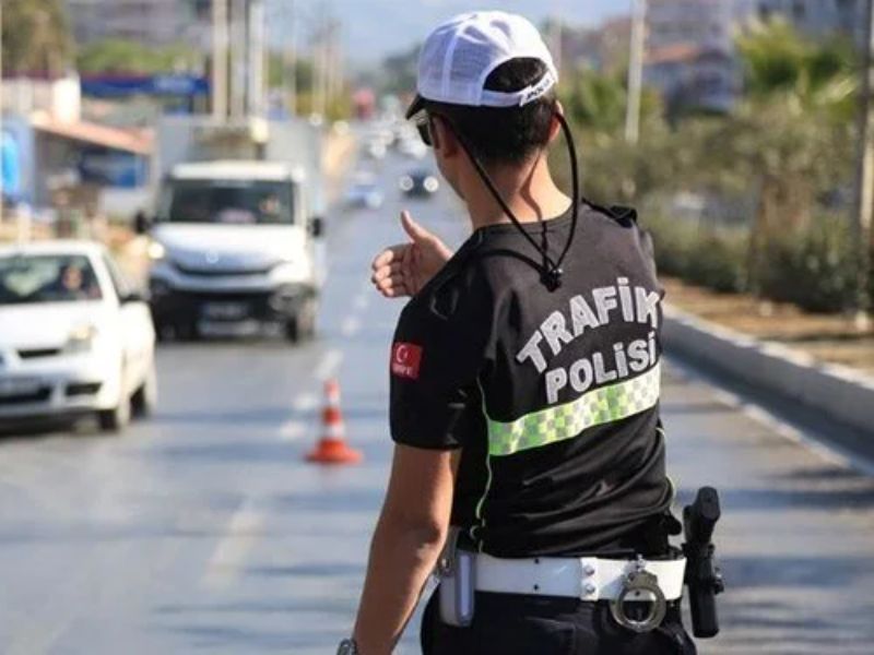 Emniyet ve Jandarma Trafik Ekipleri Tarafından 27 Şubat-6 Mart 2025 Tarihleri Arasında 3 Milyon 541 Bin 972 Araç Denetlendi