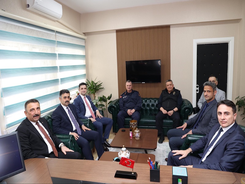 Vali Osman Hacıbektaşoğlu, Çaycuma Cumhuriyet Başsavcısı Doğukan Orhan’ı Ziyaret etti