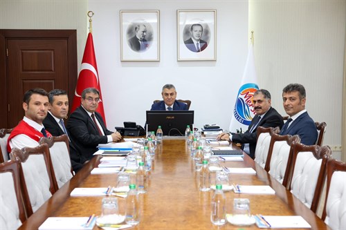 VALİMİZ SAYIN ATİLLA TOROS’UN BAŞKANLIĞINDA, BÜYÜK OVA KORUMA ALANLARI HAKKINDA DEĞERLENDİRME TOPLANTISI GERÇEKLEŞTİRİLDİ