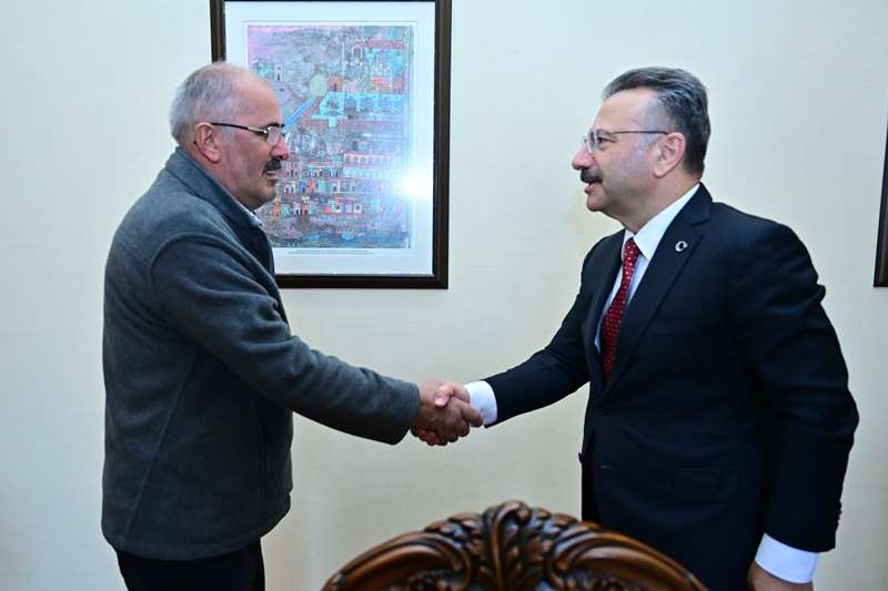 Trabzon ilinden esnaf Köksal Kumbasar Valimiz Sayın Hüseyin Aksoy'u ziyaret etti.