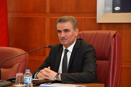 Valimiz Aydın Baruş Gümüşhane’de faaliyet gösteren kafe işletmecileriyle bir araya geldi